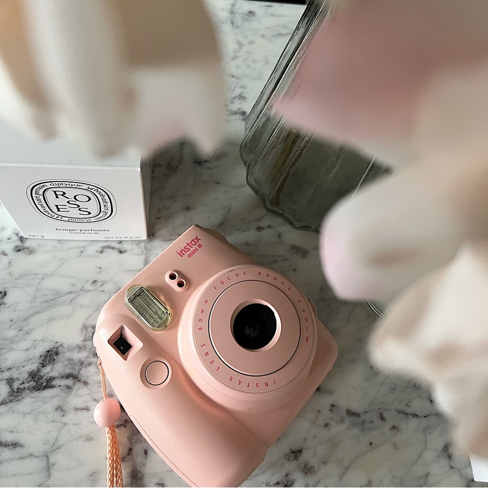 Fujifilm Instax Instant Camera - Blush Pink